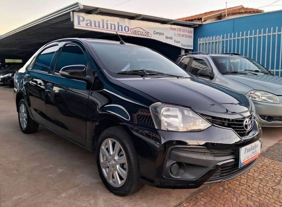 TOYOTA ETIOS 1.5 X PLUS SEDAN 16V FLEX 4P MANUAL TOYOTA ETIOS 1.5 X PLUS SEDAN 16V FLEX 4P MANUAL